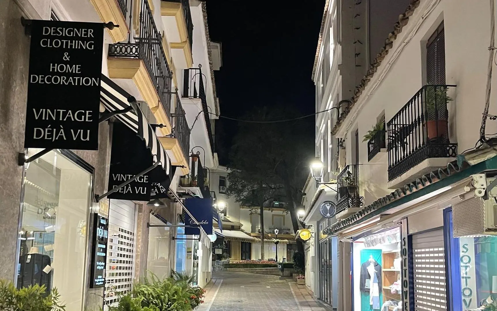 Ferienwohnung Marbella Le Normandy Old Town L